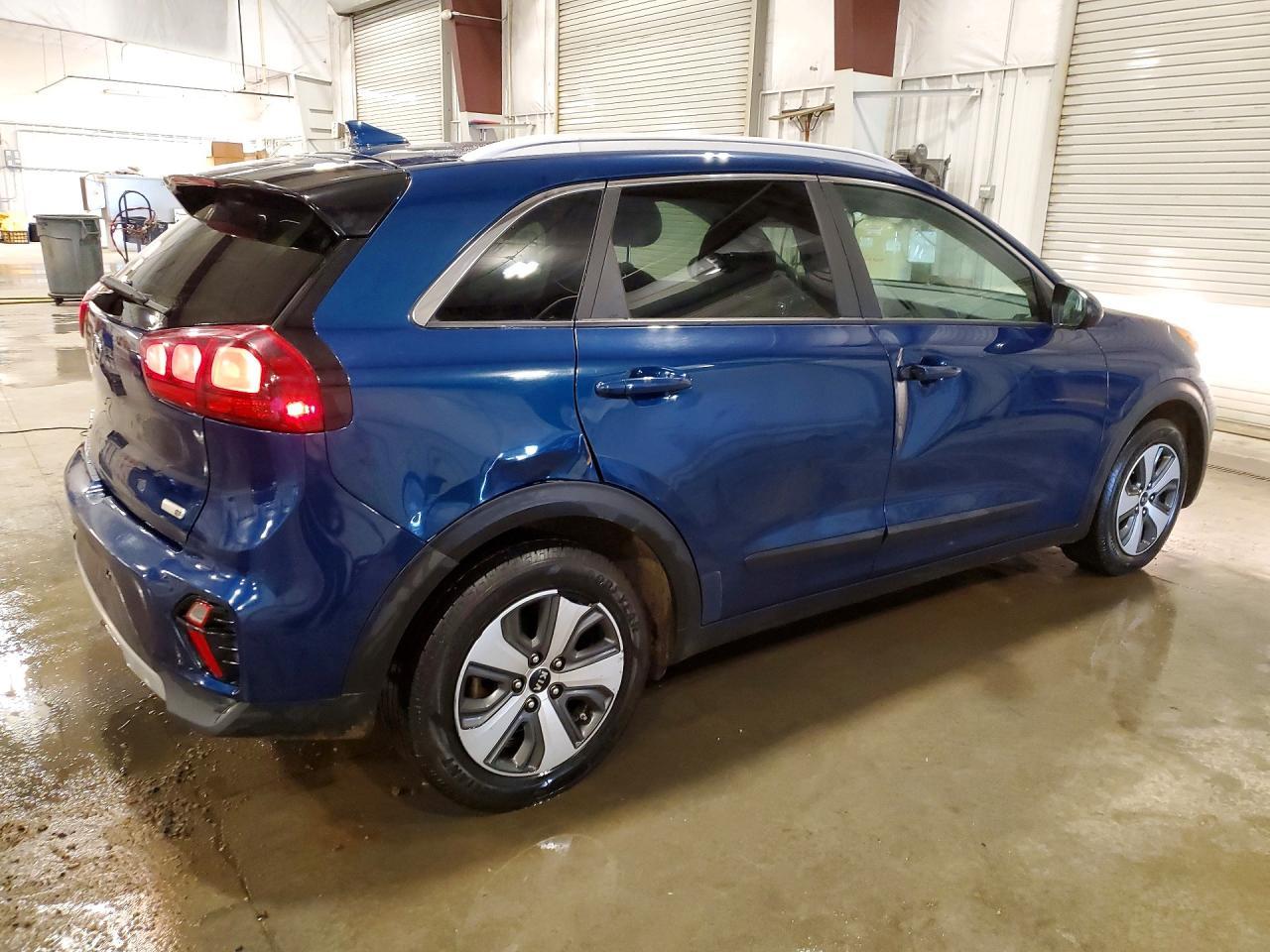 2021 Kia Niro Lx - Фото 3