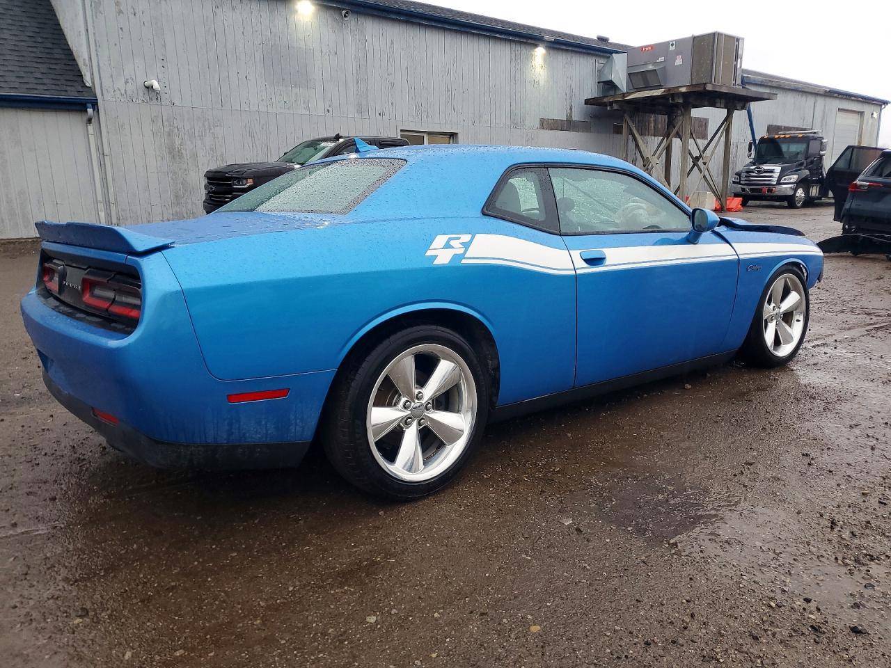 2016 Dodge Challenger R - Фото 3