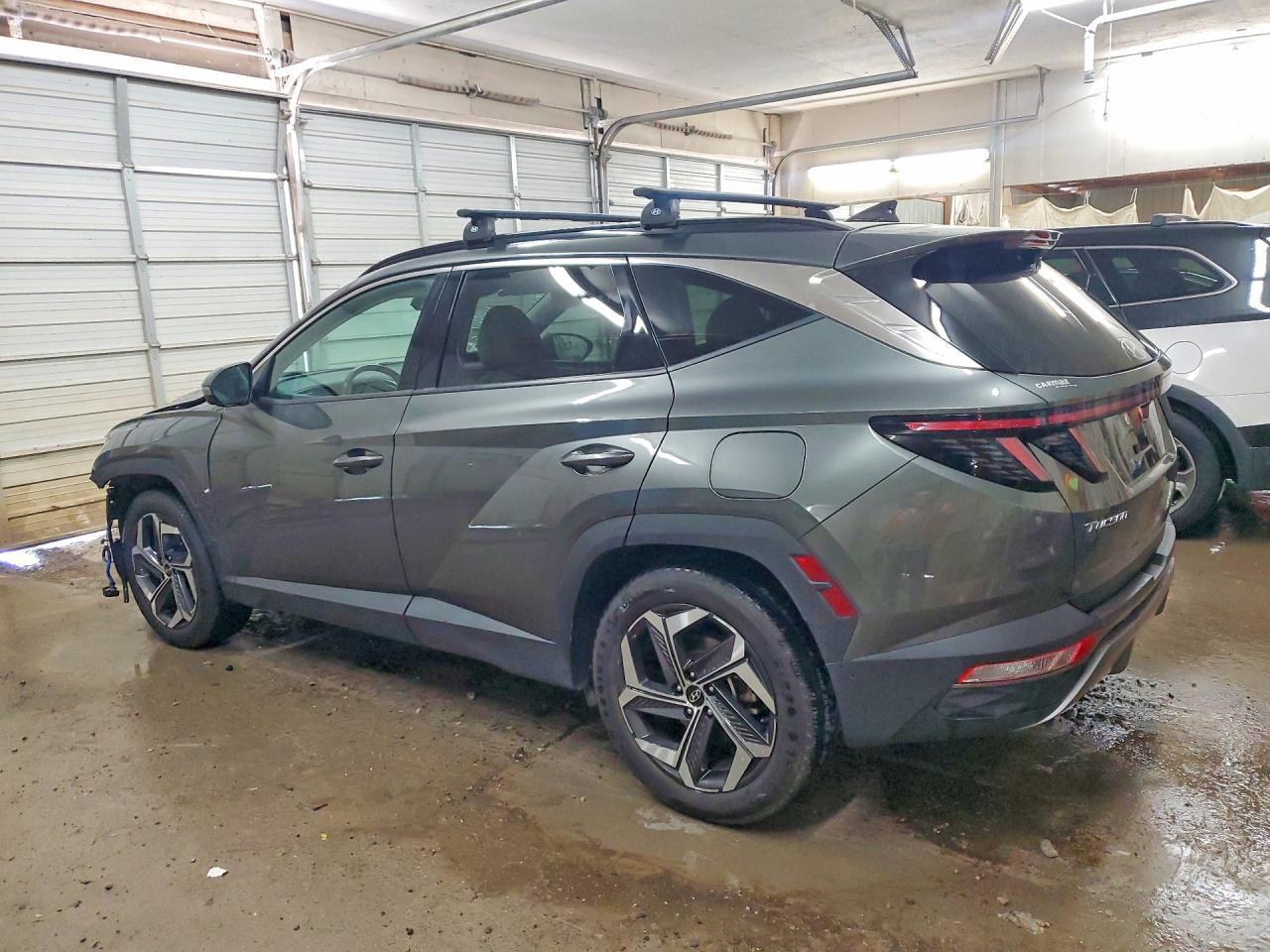 2022 Hyundai Tucson Limited - Image 2