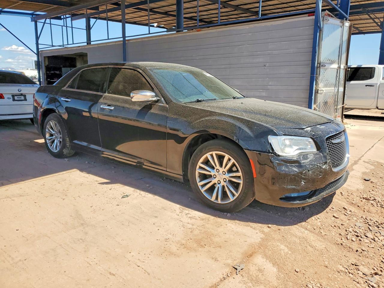 2016 Chrysler 300C - Фото 4
