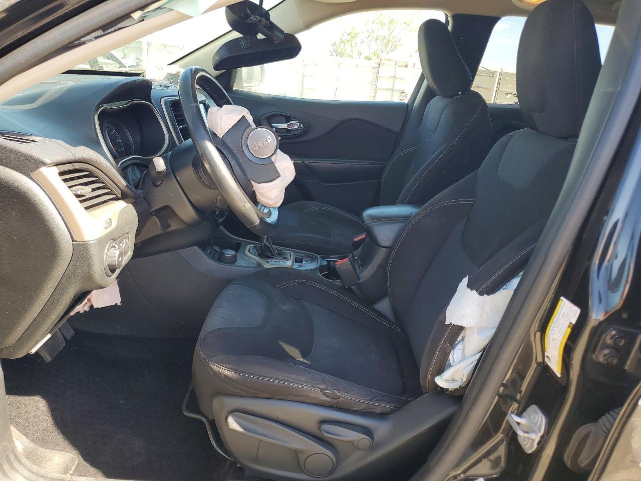 2015 Jeep Cherokee Latitude - Фото 7
