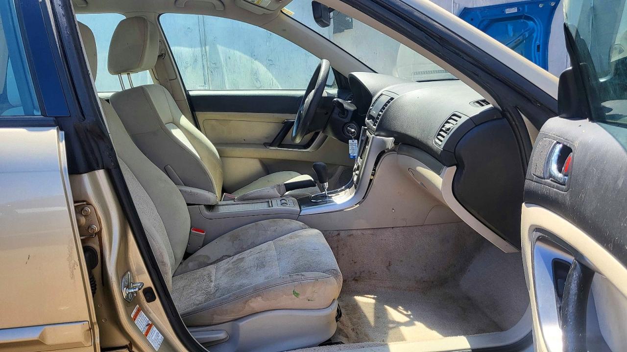 2008 Subaru Outback 2.5I - Image 5