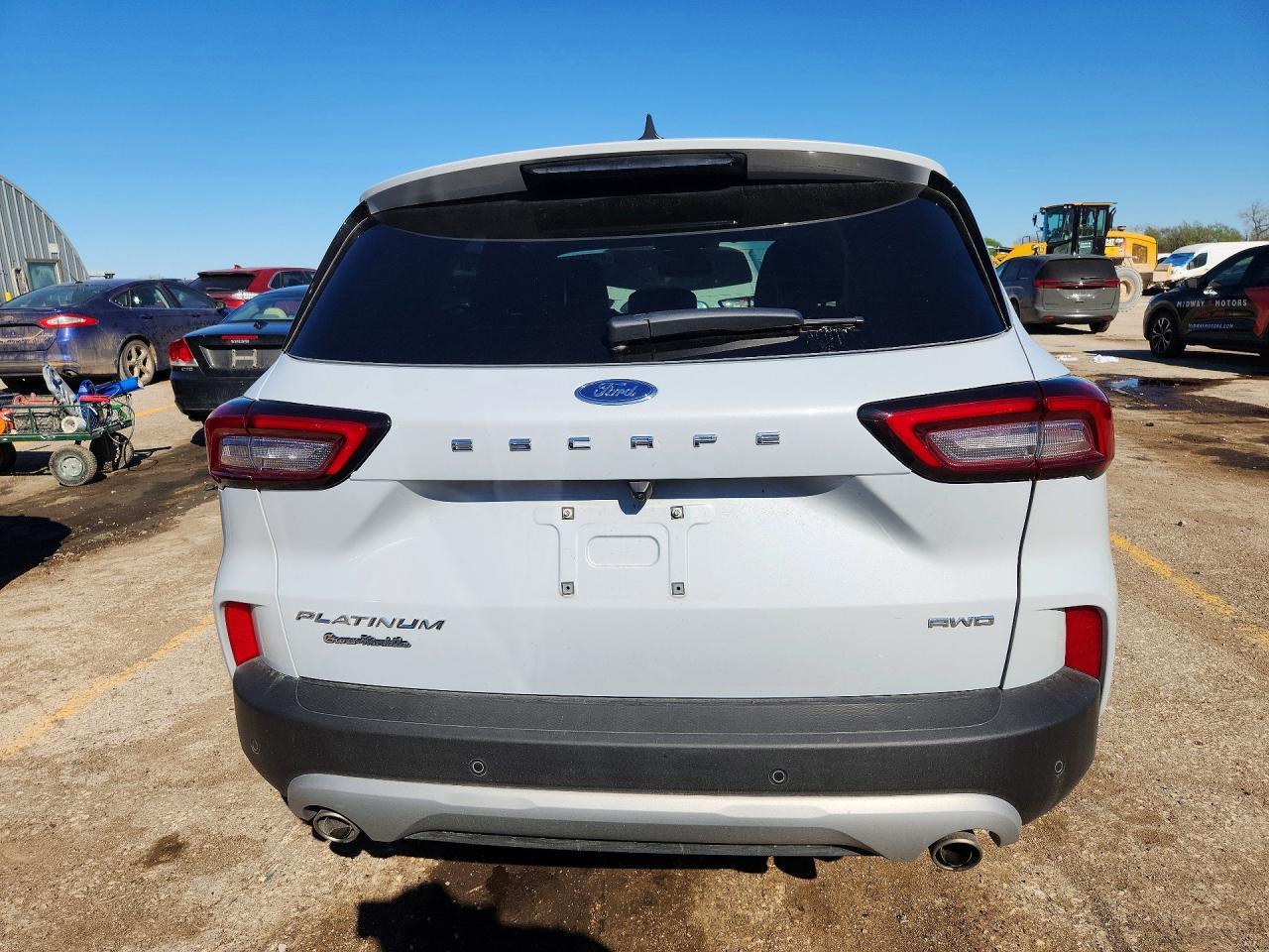 2025 Ford Escape Platinum - Фото 6