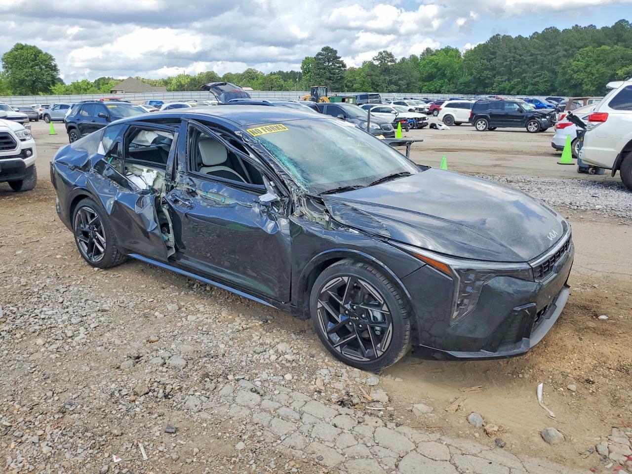 2026 Kia K4 Gt Line - Фото 4