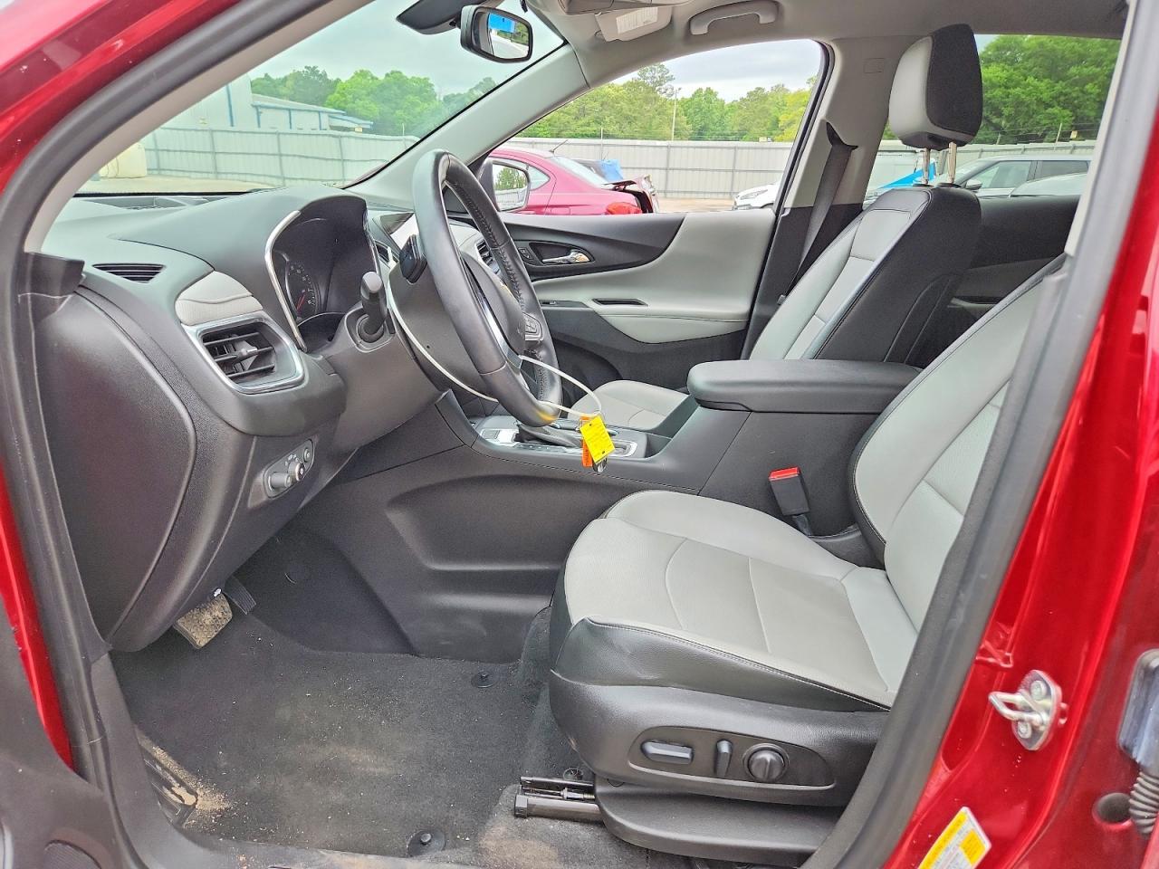 2018 Chevrolet Equinox Premier - Image 7