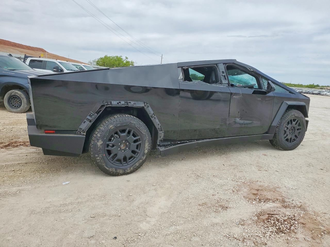 2024 Tesla Cybertruck - Фото 3