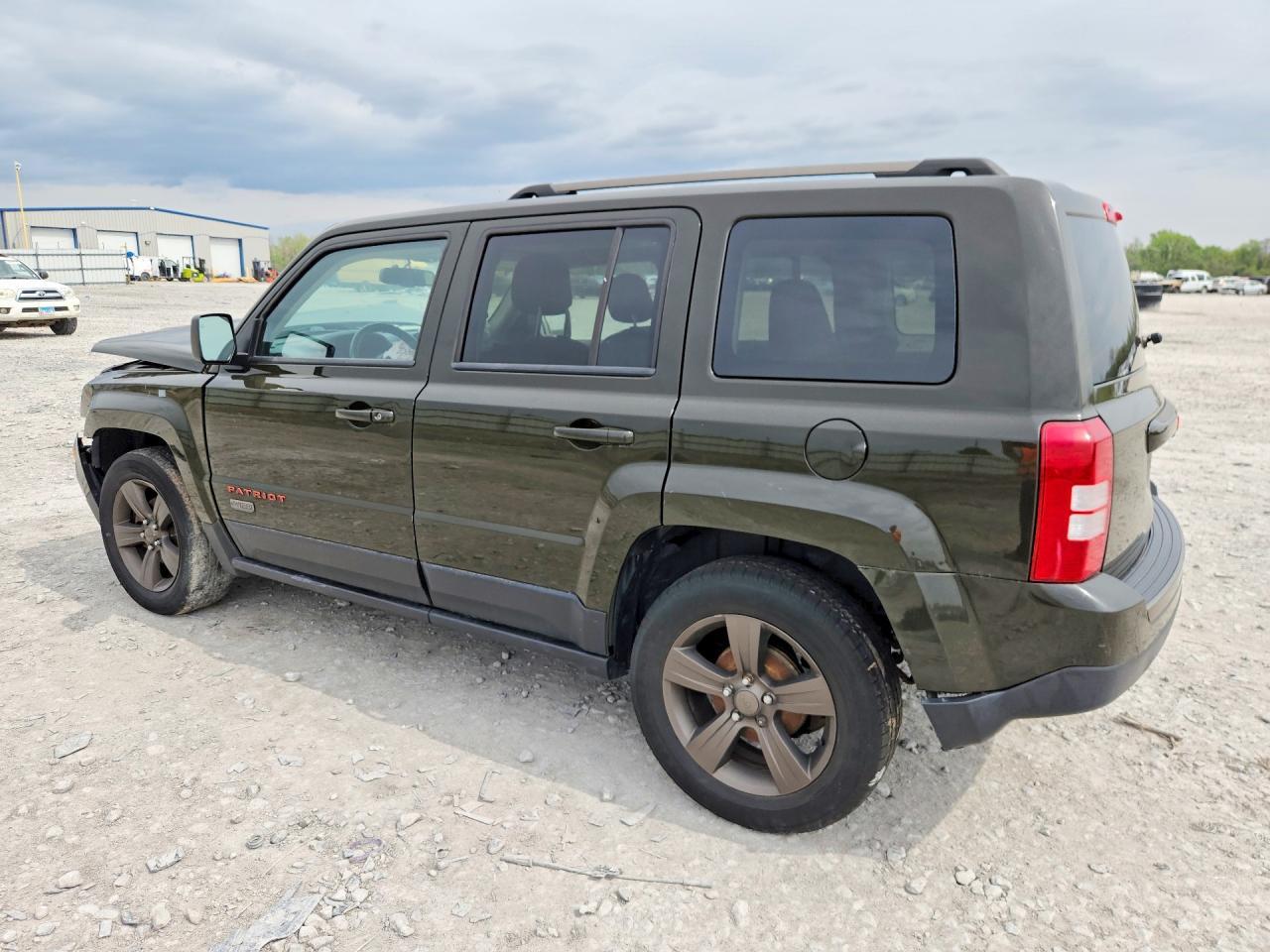 2016 Jeep Patriot Sport - Фото 2