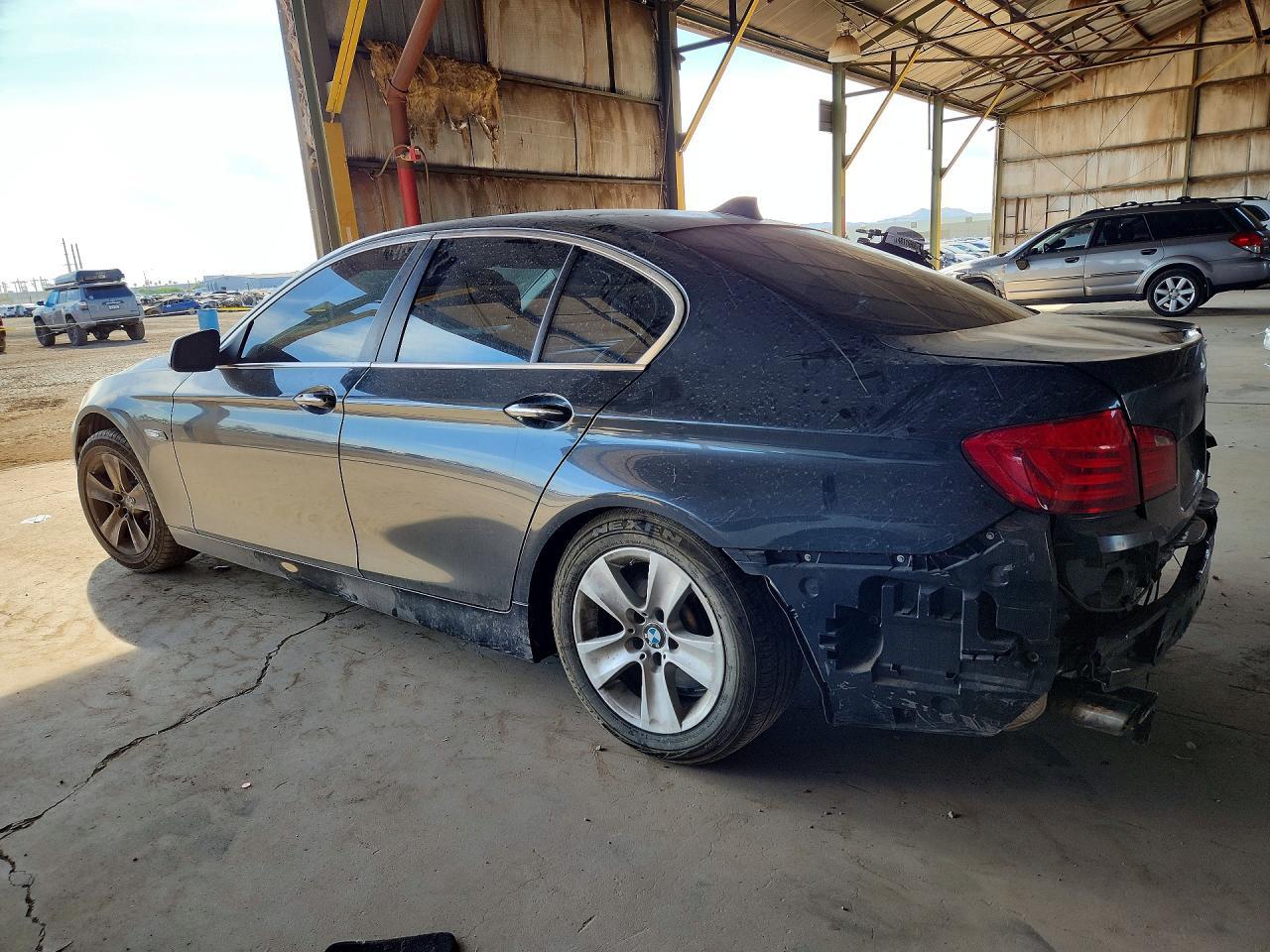2013 BMW 528 I - Image 2