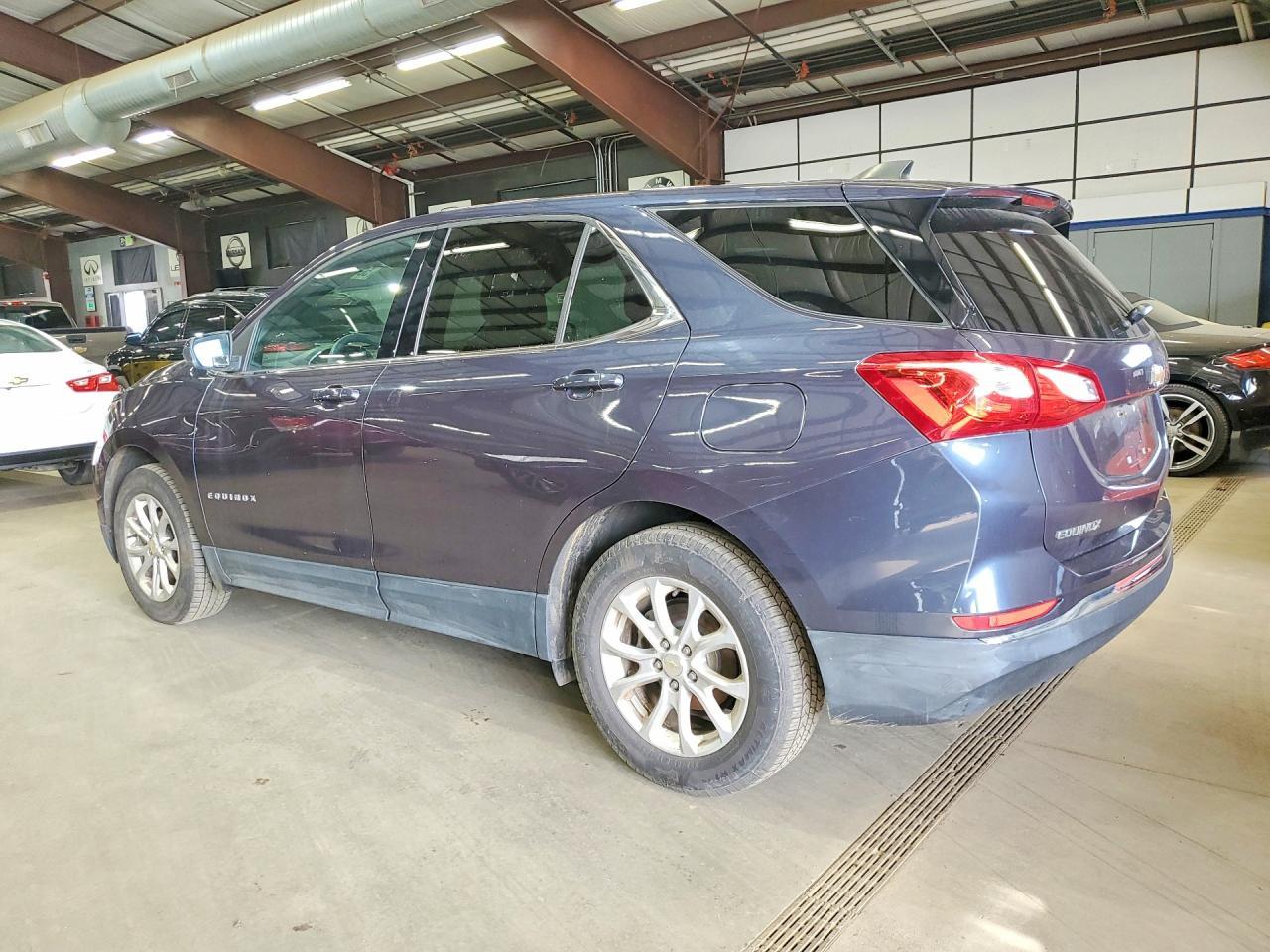 2019 Chevrolet Equinox Lt - Image 2