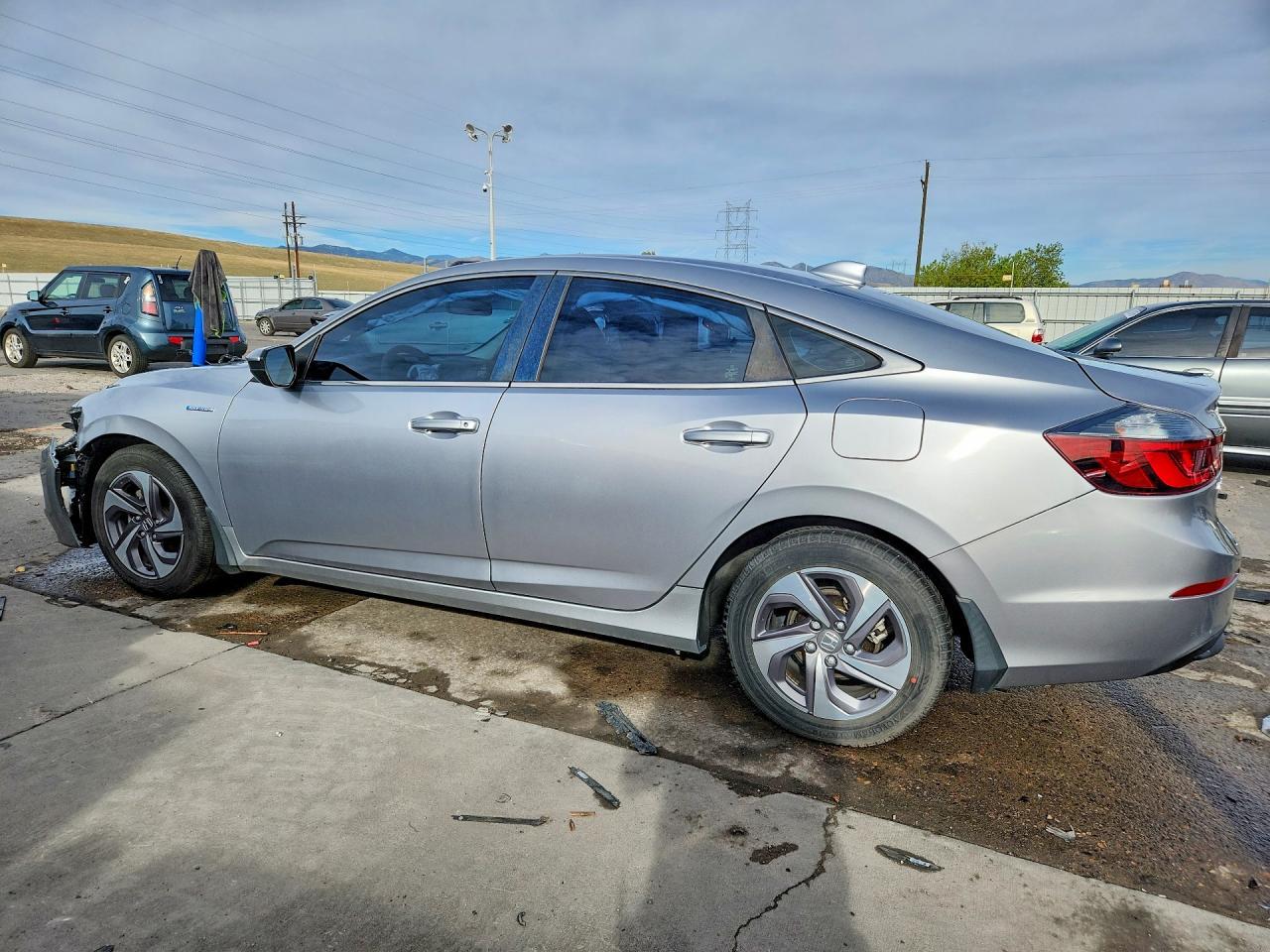 2020 Honda Insight Ex - Фото 2