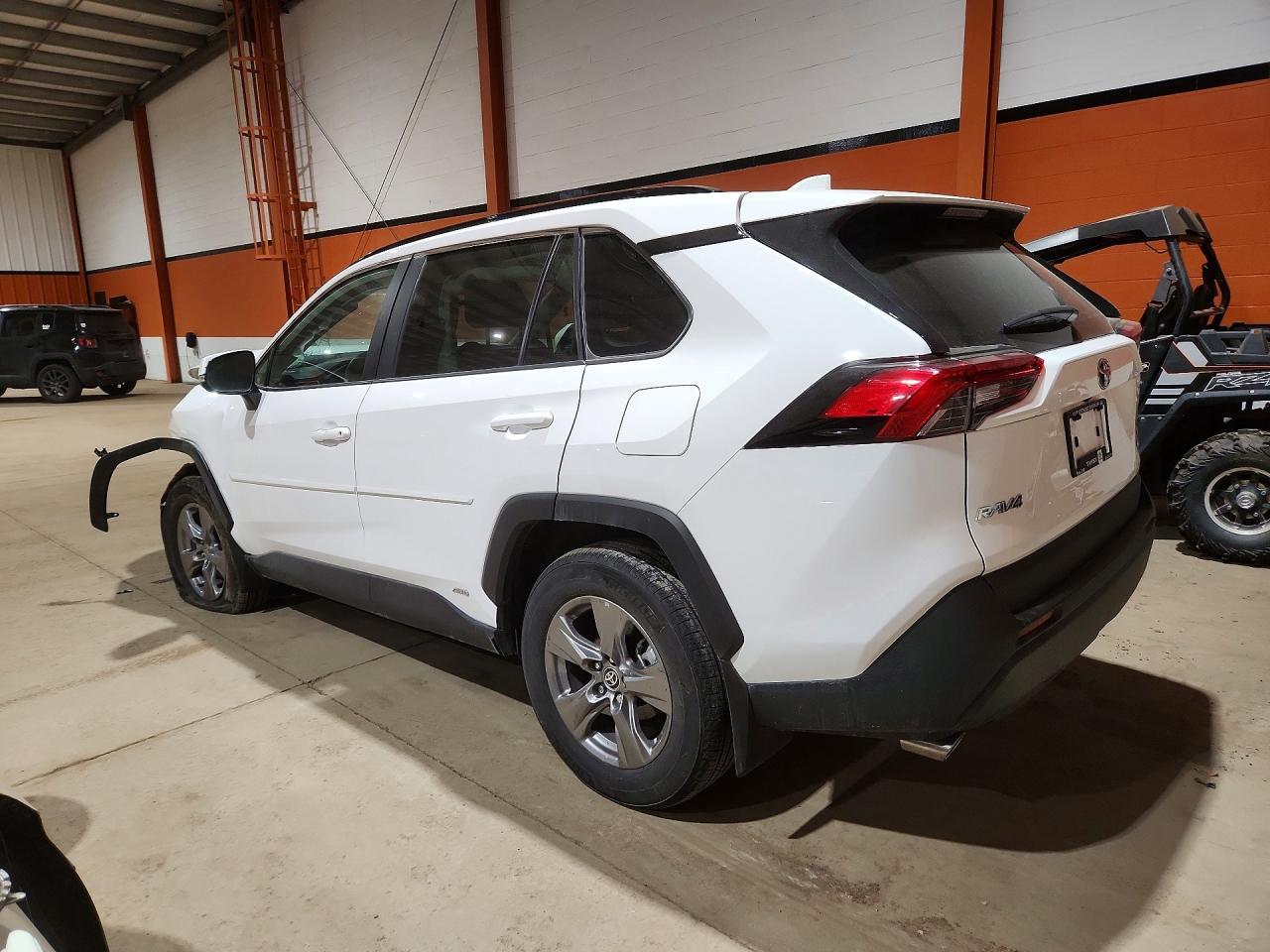 2024 Toyota Rav4 Hybrid Xle - Image 2