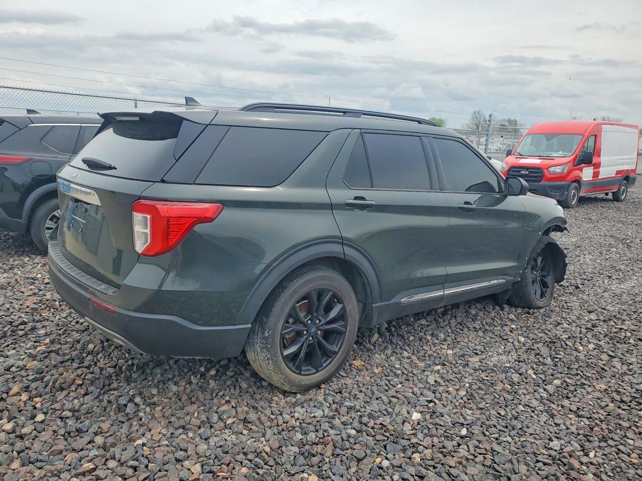 2022 Ford Explorer Xlt - Фото 3