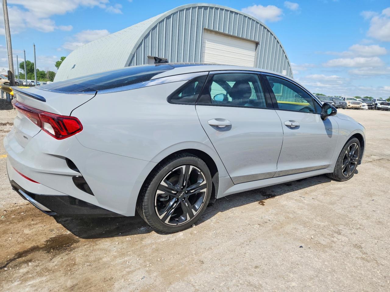 2024 Kia K5 Gt Line - Image 3