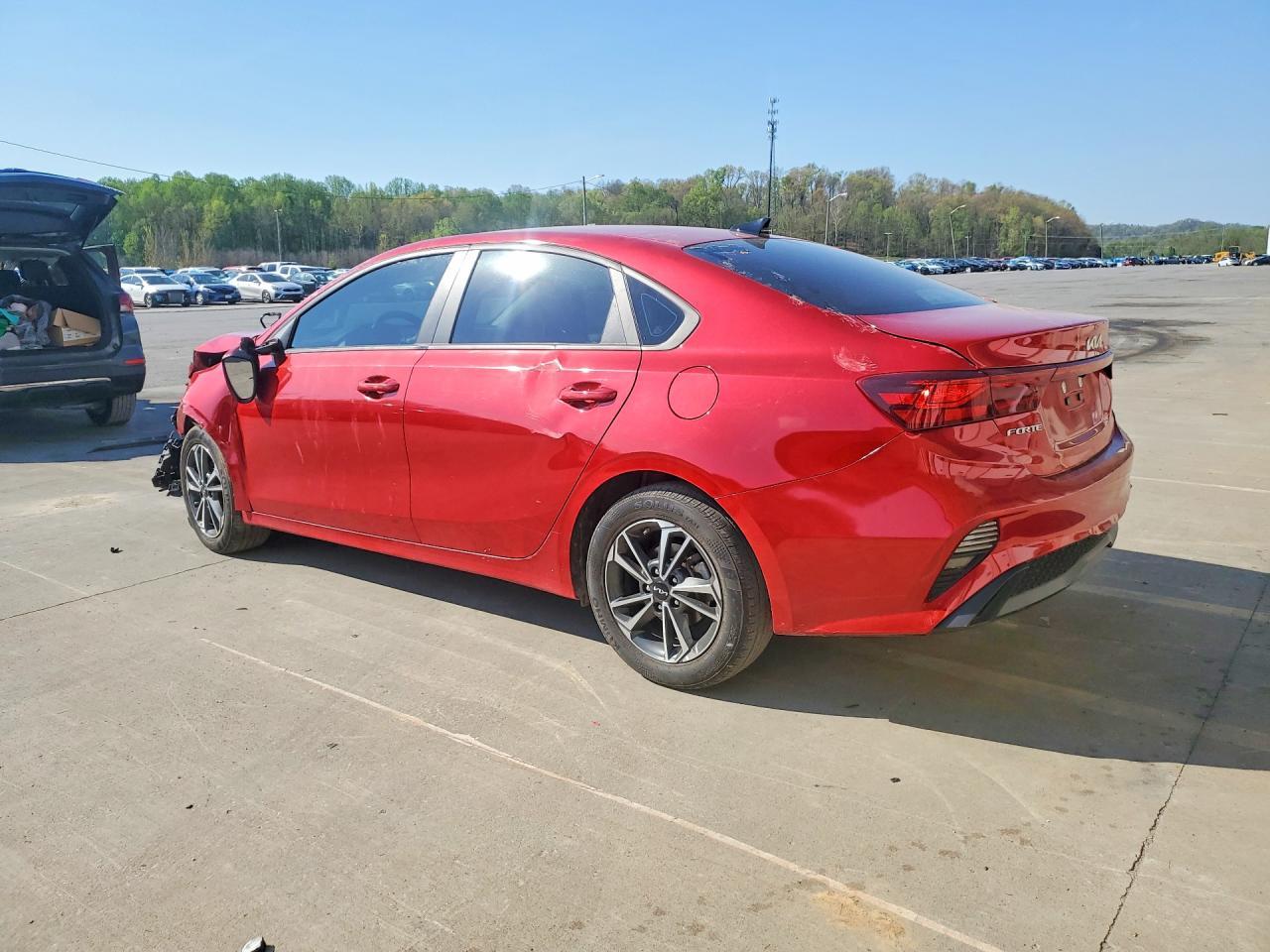 2024 Kia Forte Lxs - Image 2