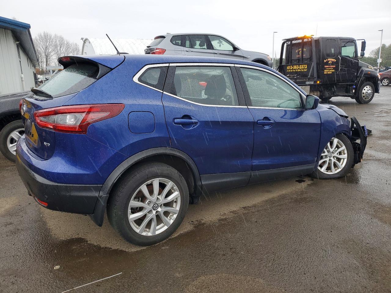 2022 Nissan Rogue Sport S - Фото 3