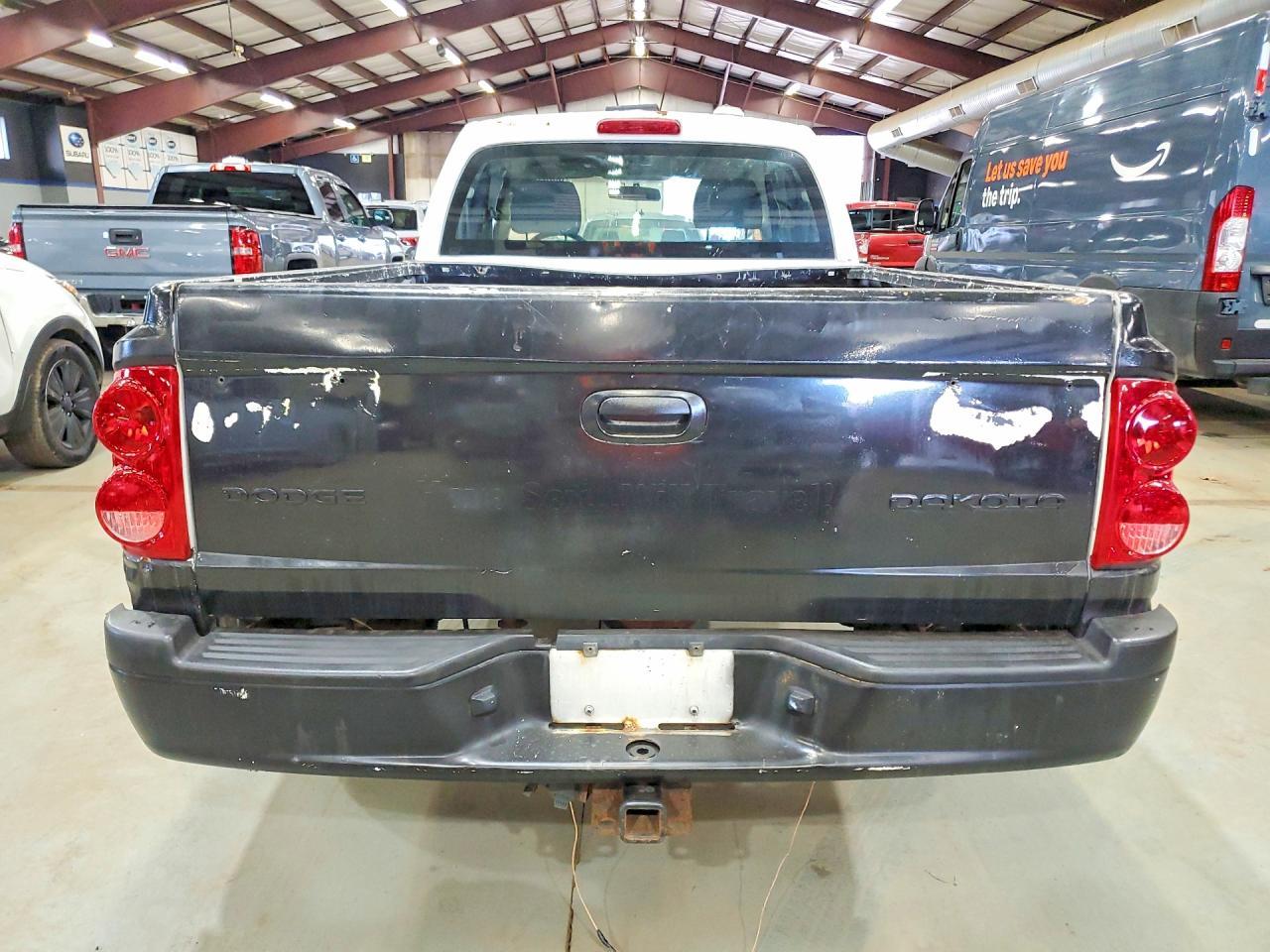 2010 Dodge Dakota St - Image 6