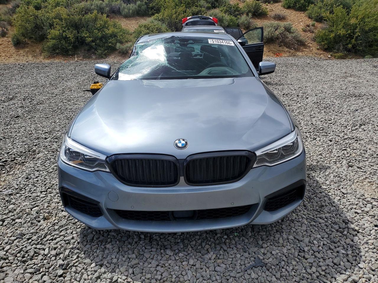 2019 BMW 530 I - Фото 5