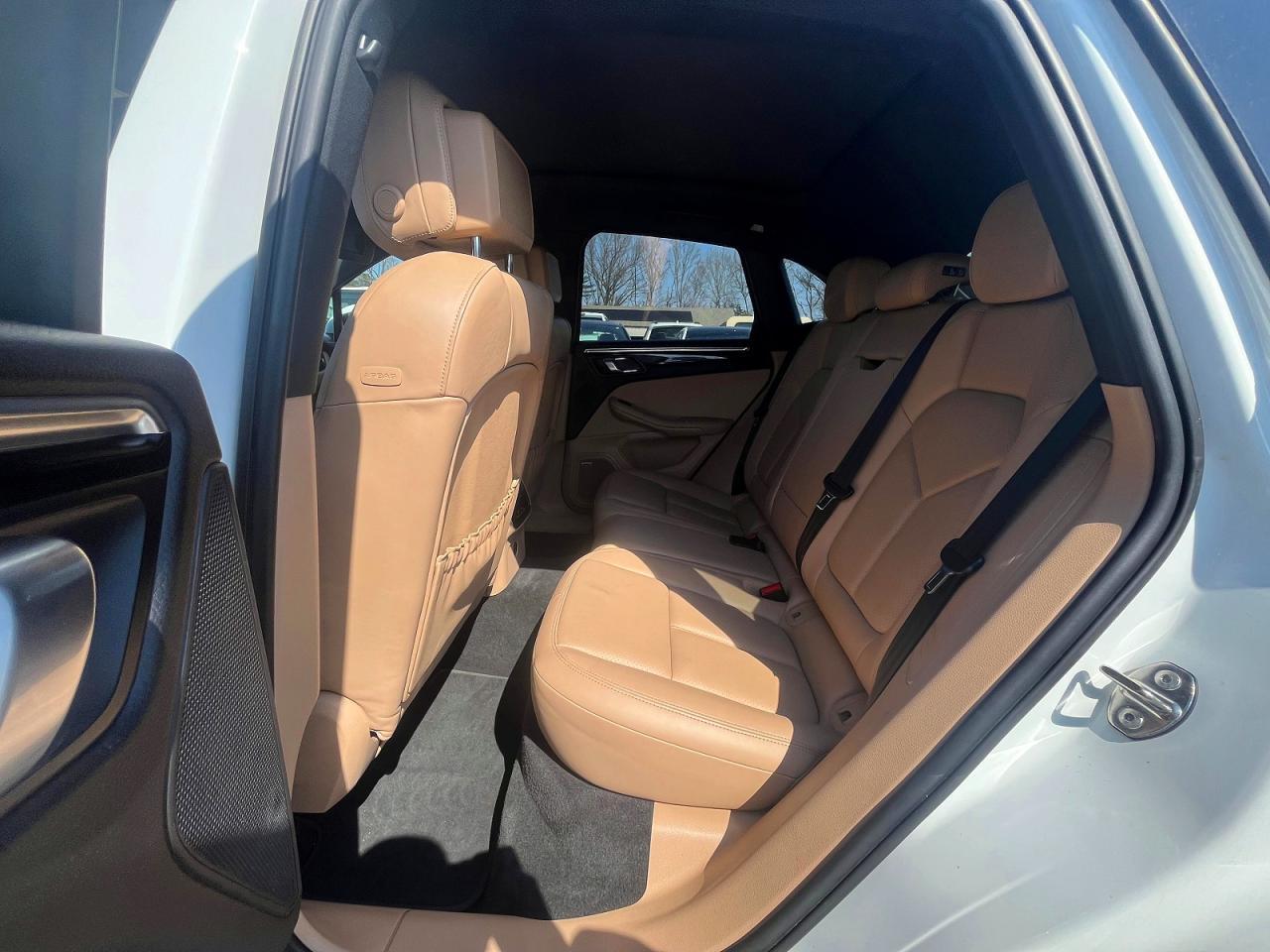 2020 Porsche Macan - Фото 6