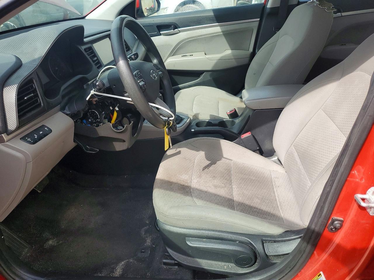 2020 Hyundai Elantra Sel - Фото 7