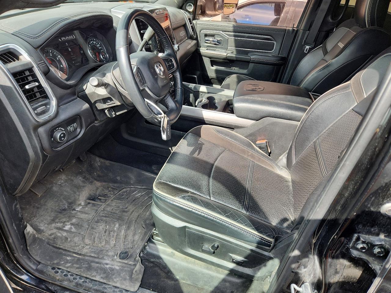 2023 Ram 2500 Laramie - Фото 7