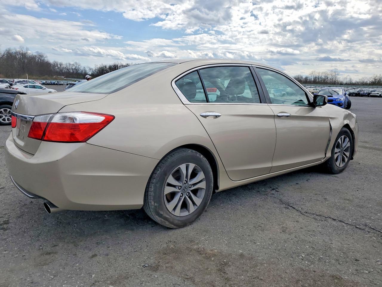 2015 Honda Accord Lx - Фото 3
