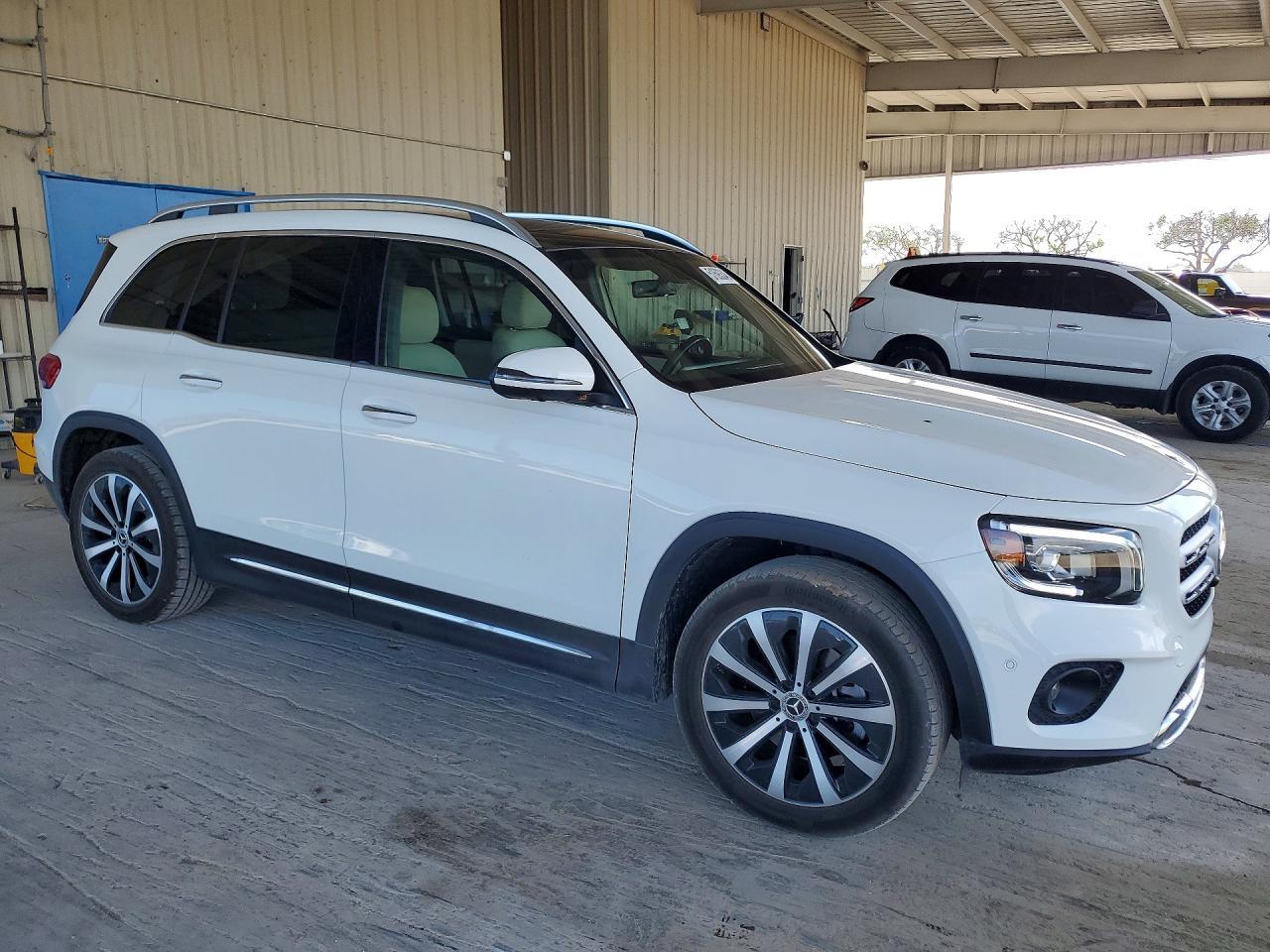 2022 Mercedes-Benz Glb 250 - Image 4