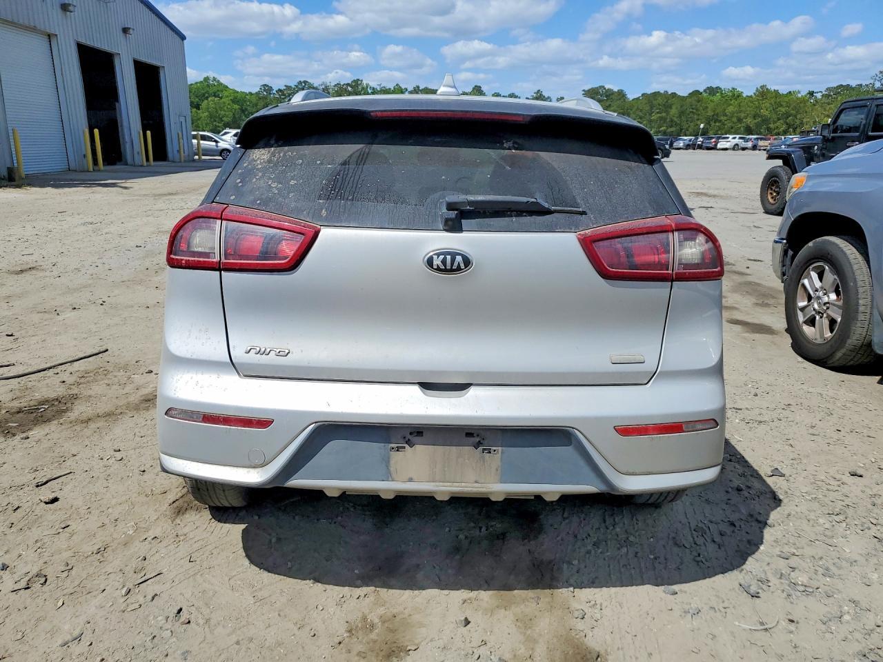 2019 Kia Niro Lx - Фото 6