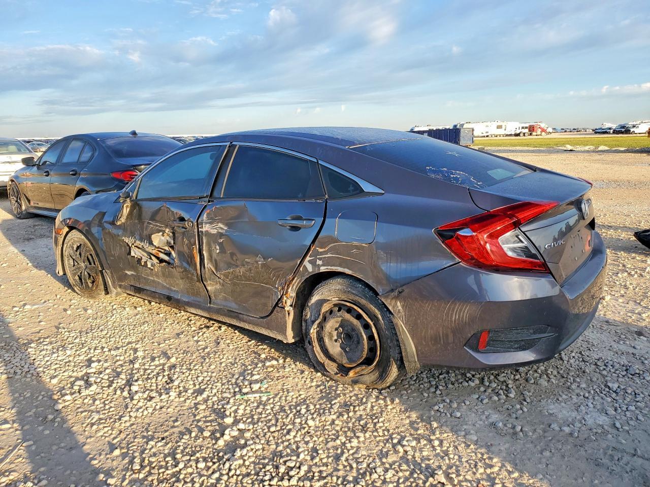 2016 Honda Civic Lx - Фото 2