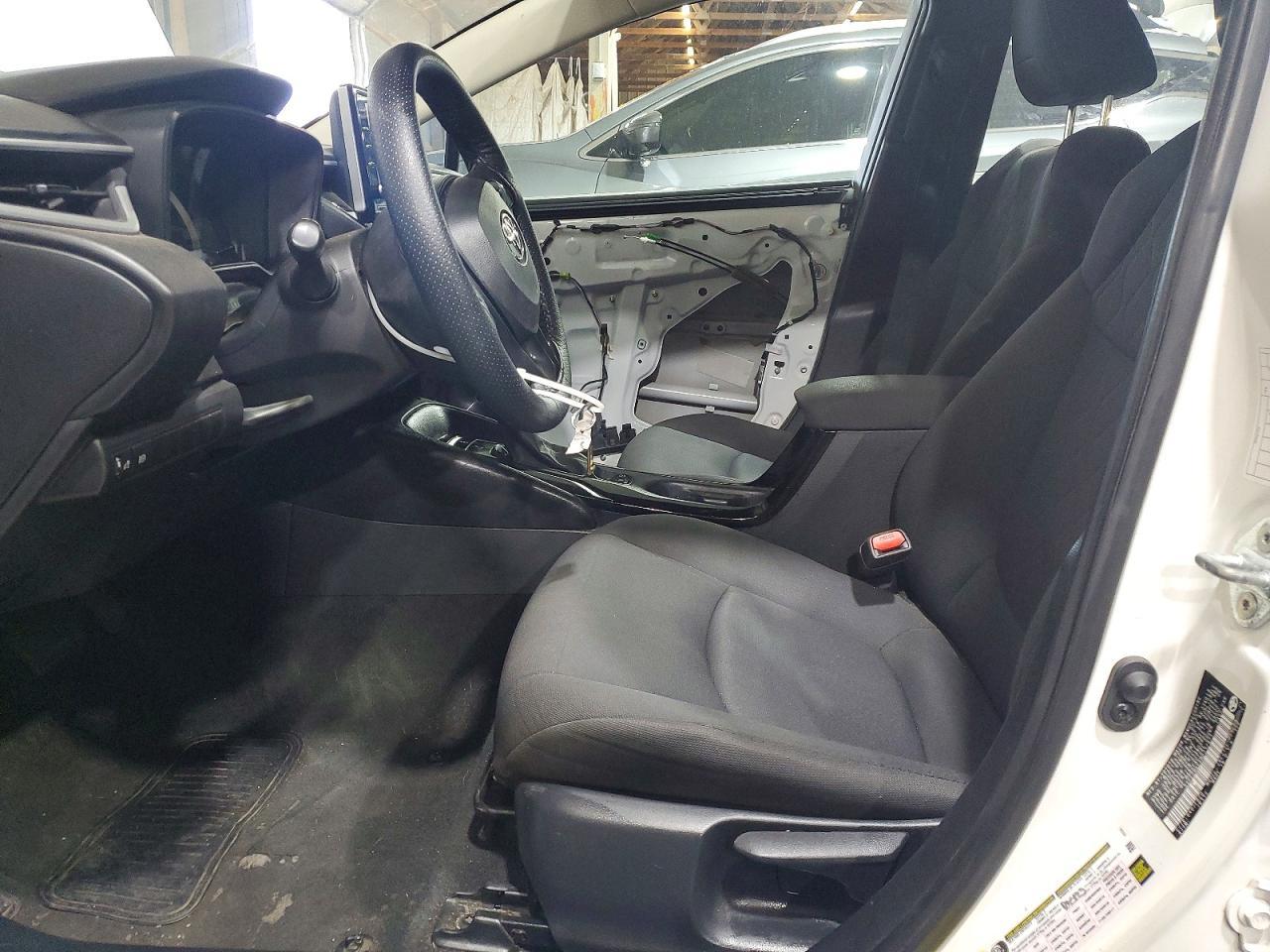 2021 Toyota Corolla Le - Фото 6