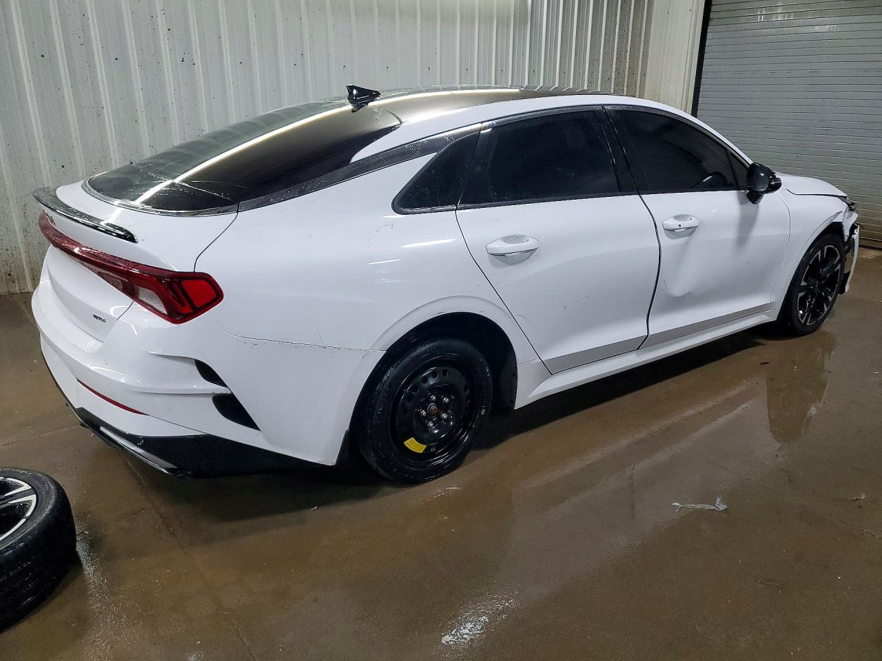 2023 Kia K5 Gt-Line - Фото 3