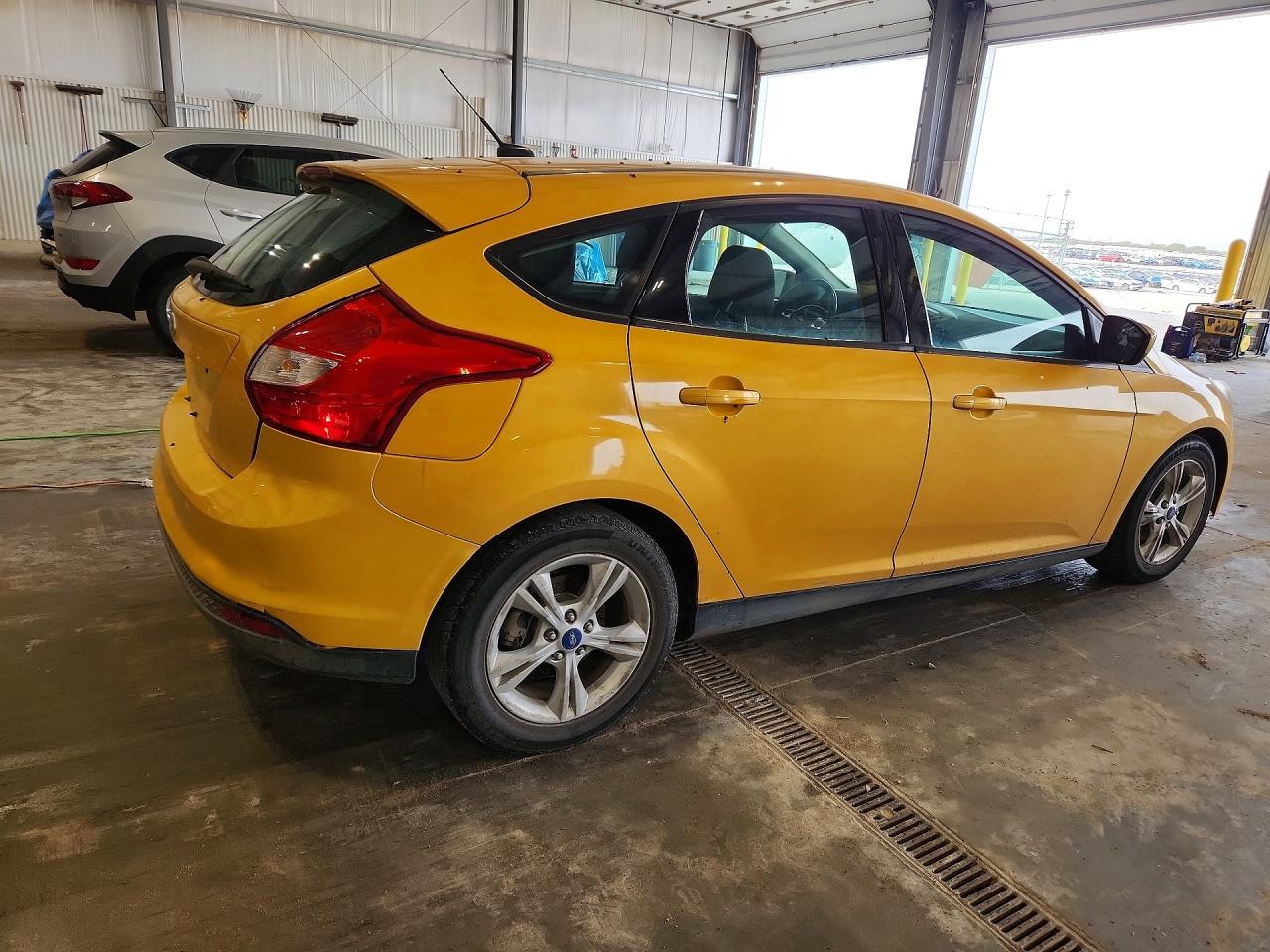 2012 Ford Focus Se - Фото 3