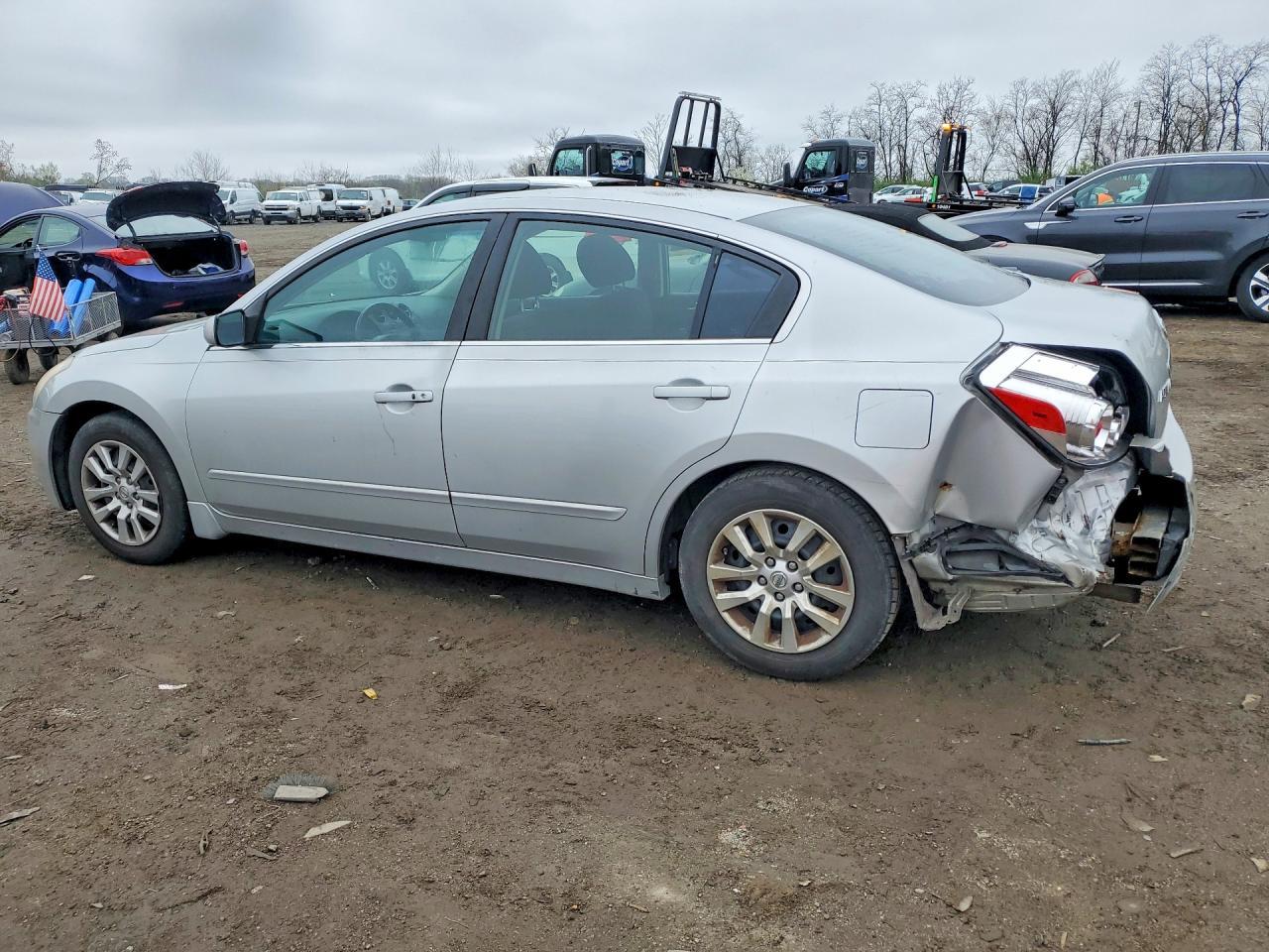 2009 Nissan Altima - Фото 2