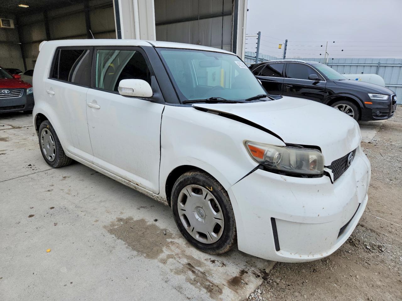 2009 Scion Xb Base - Фото 4