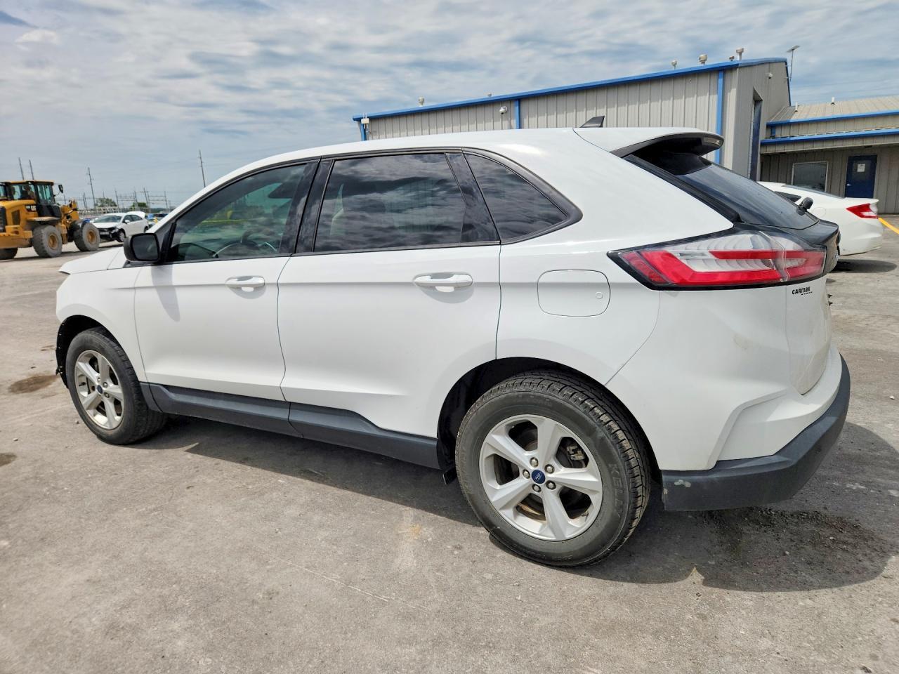 2021 Ford Edge Se - Image 2