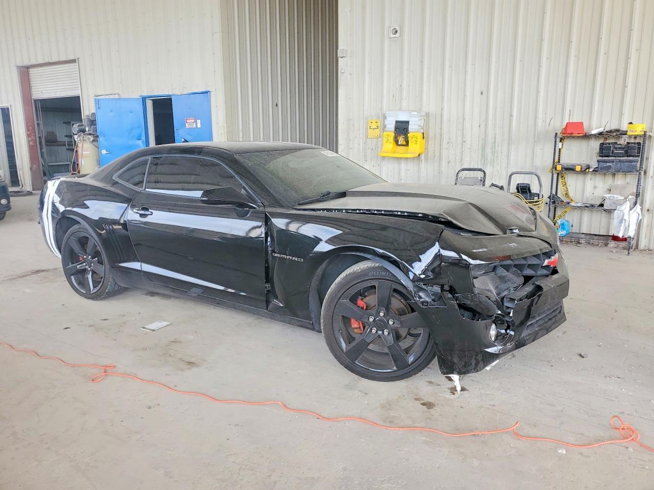 2011 Chevrolet Camaro Ls - Фото 4