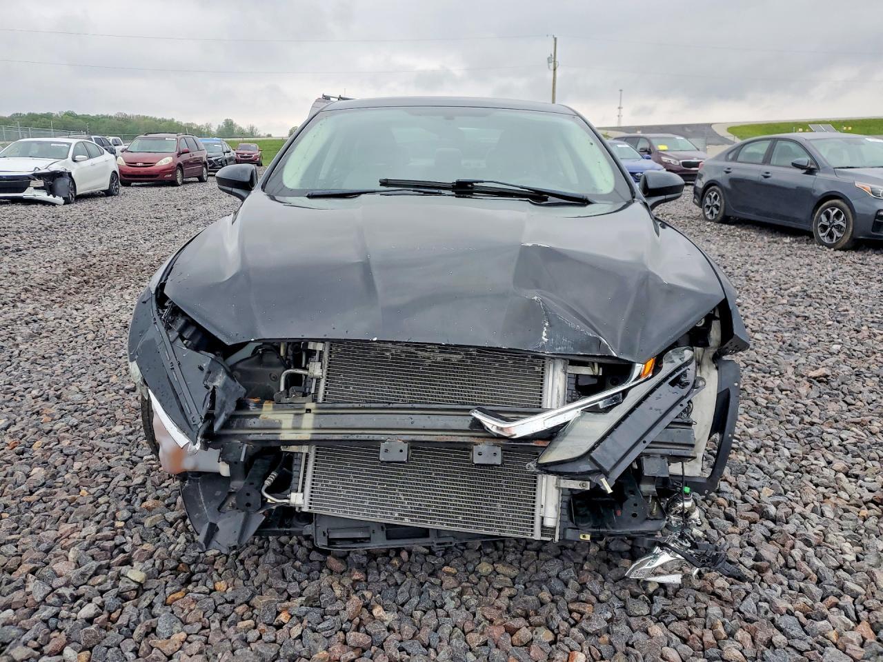 2016 Ford Fusion S - Фото 5