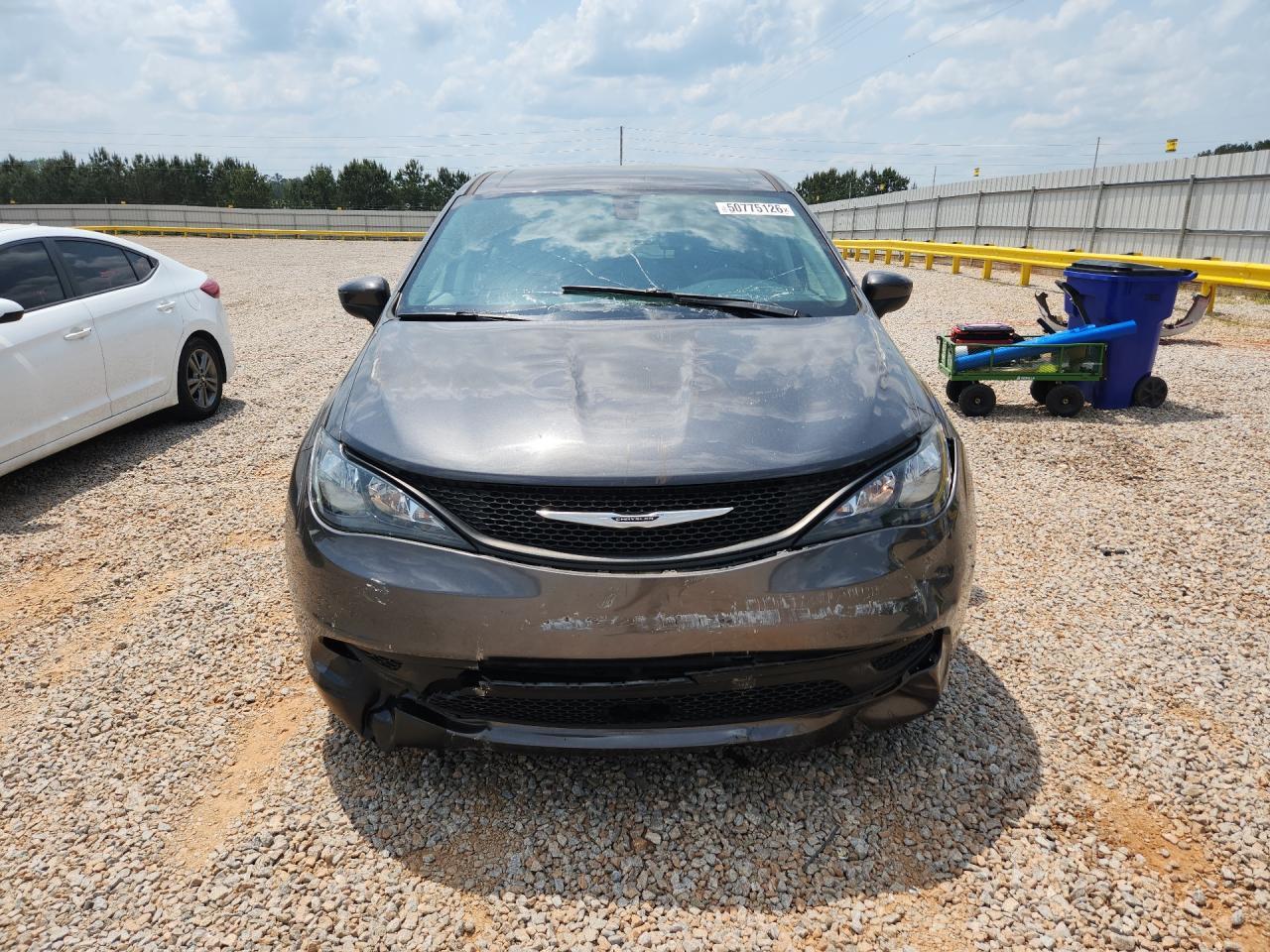 2022 Chrysler Voyager Lx - Фото 5