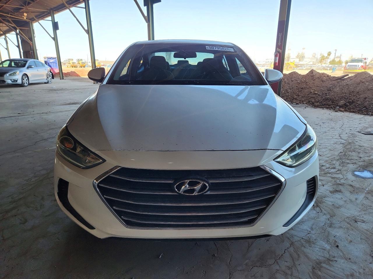 2018 Hyundai Elantra Se - Фото 5