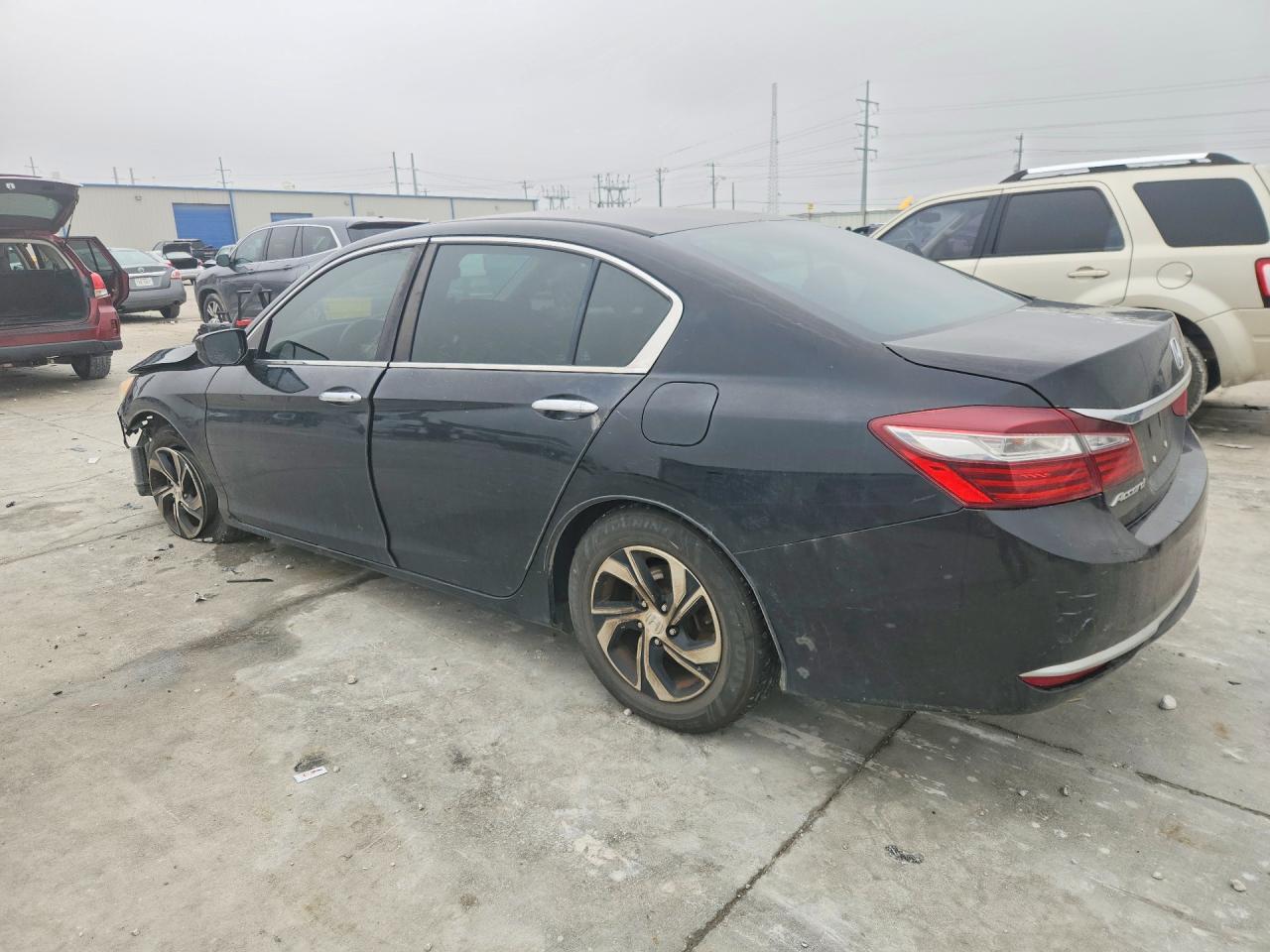 2017 Honda Accord Lx - Фото 2