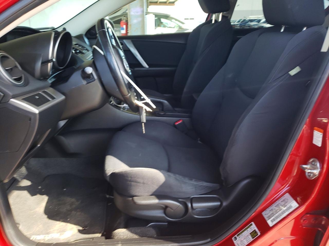 2011 Mazda 3 S - Фото 7