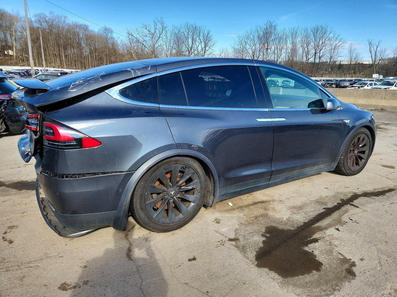 2016 Tesla Model X - Image 3