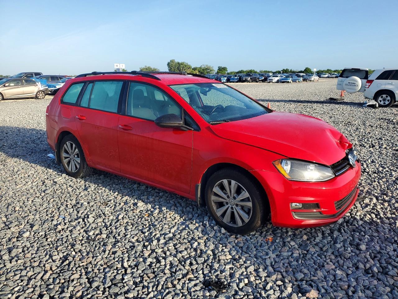 2017 Volkswagen Golf Sportwagen S - Фото 4