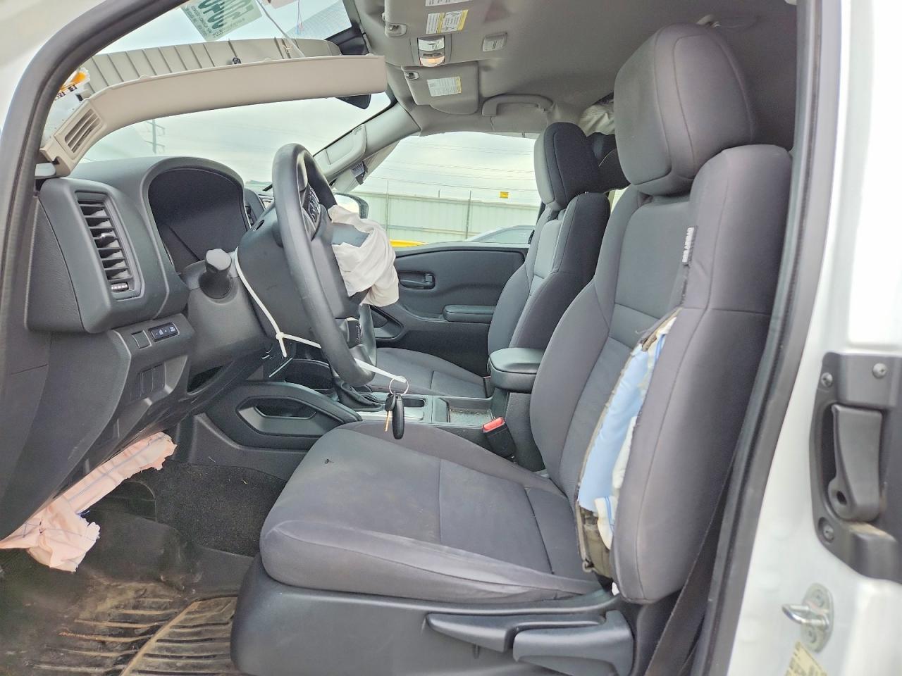2022 Nissan Frontier S - Фото 7