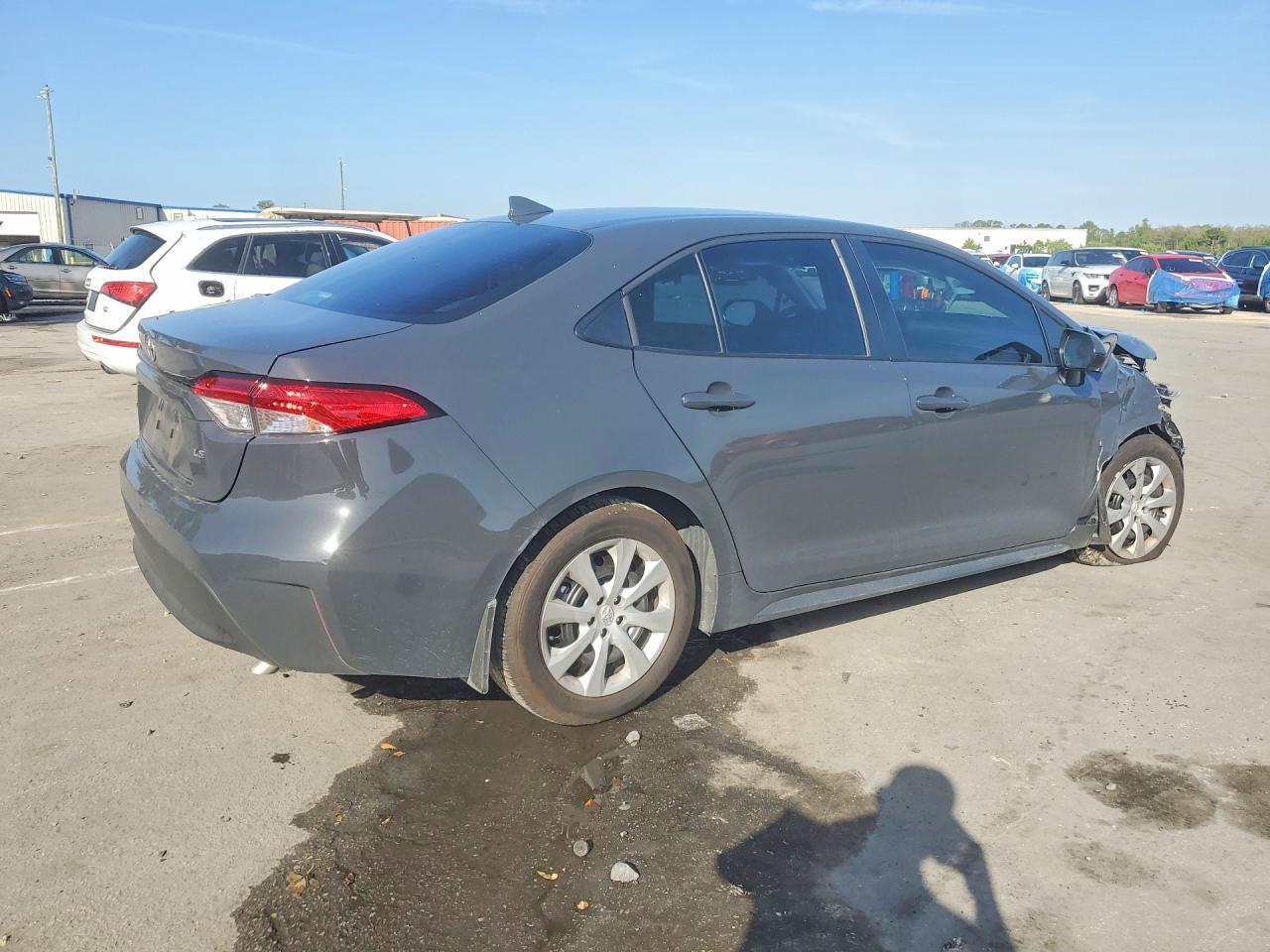 2026 Toyota Corolla Le - Фото 3