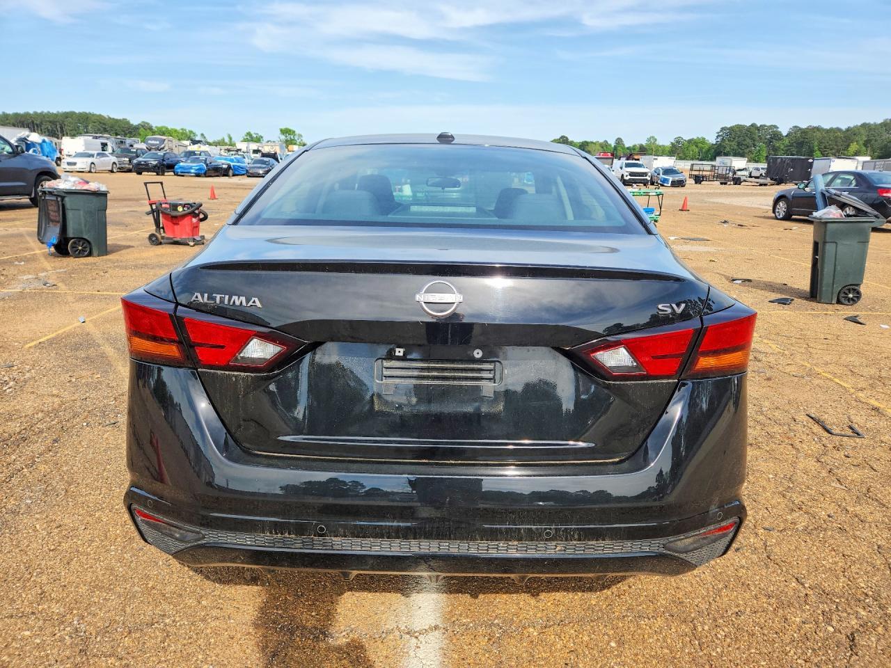 2023 Nissan Altima Sv - Фото 6