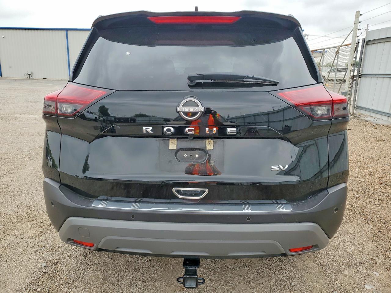 2022 Nissan Rogue Sv - Image 6