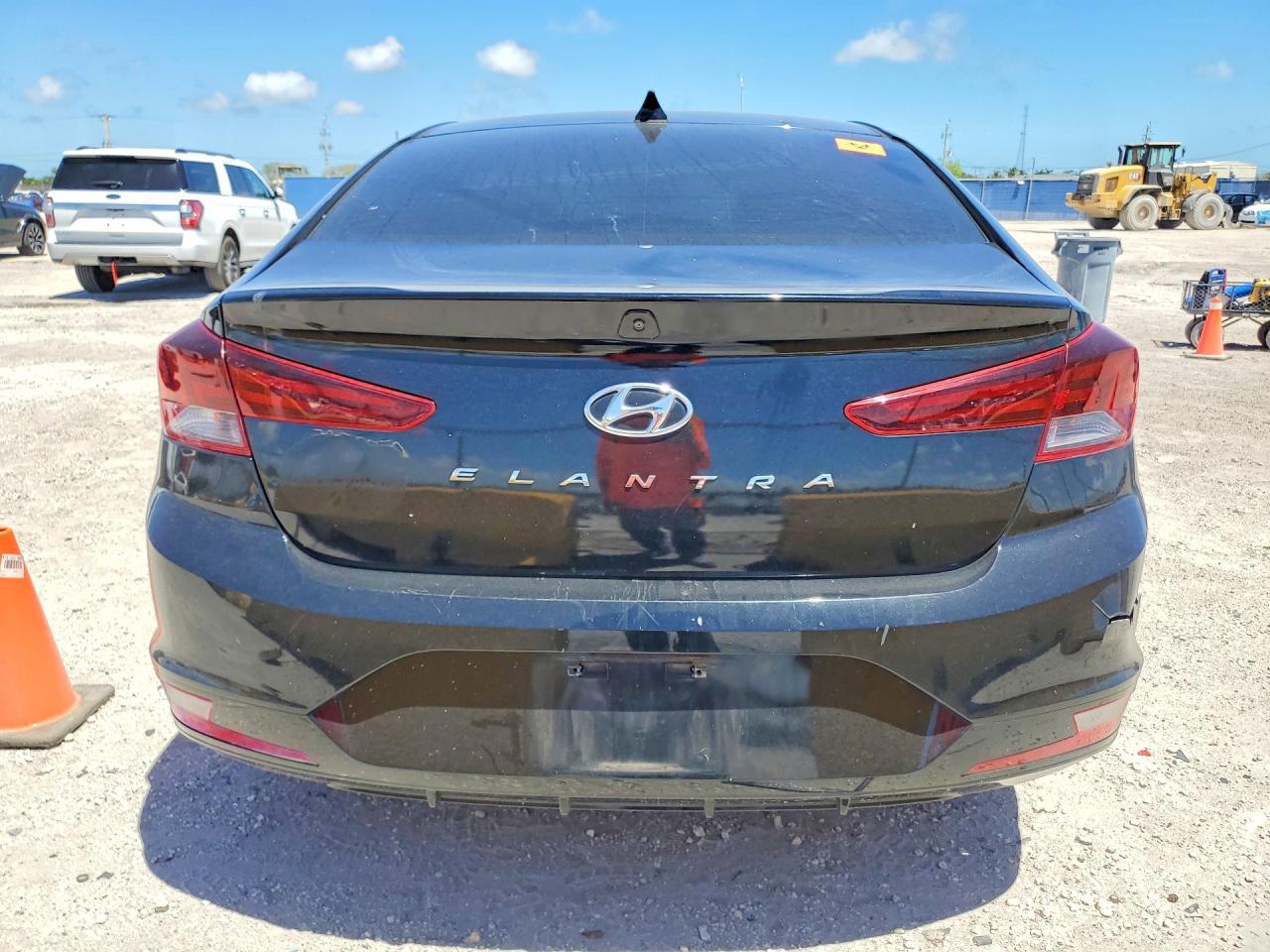 2019 Hyundai Elantra Value Edition - Image 6