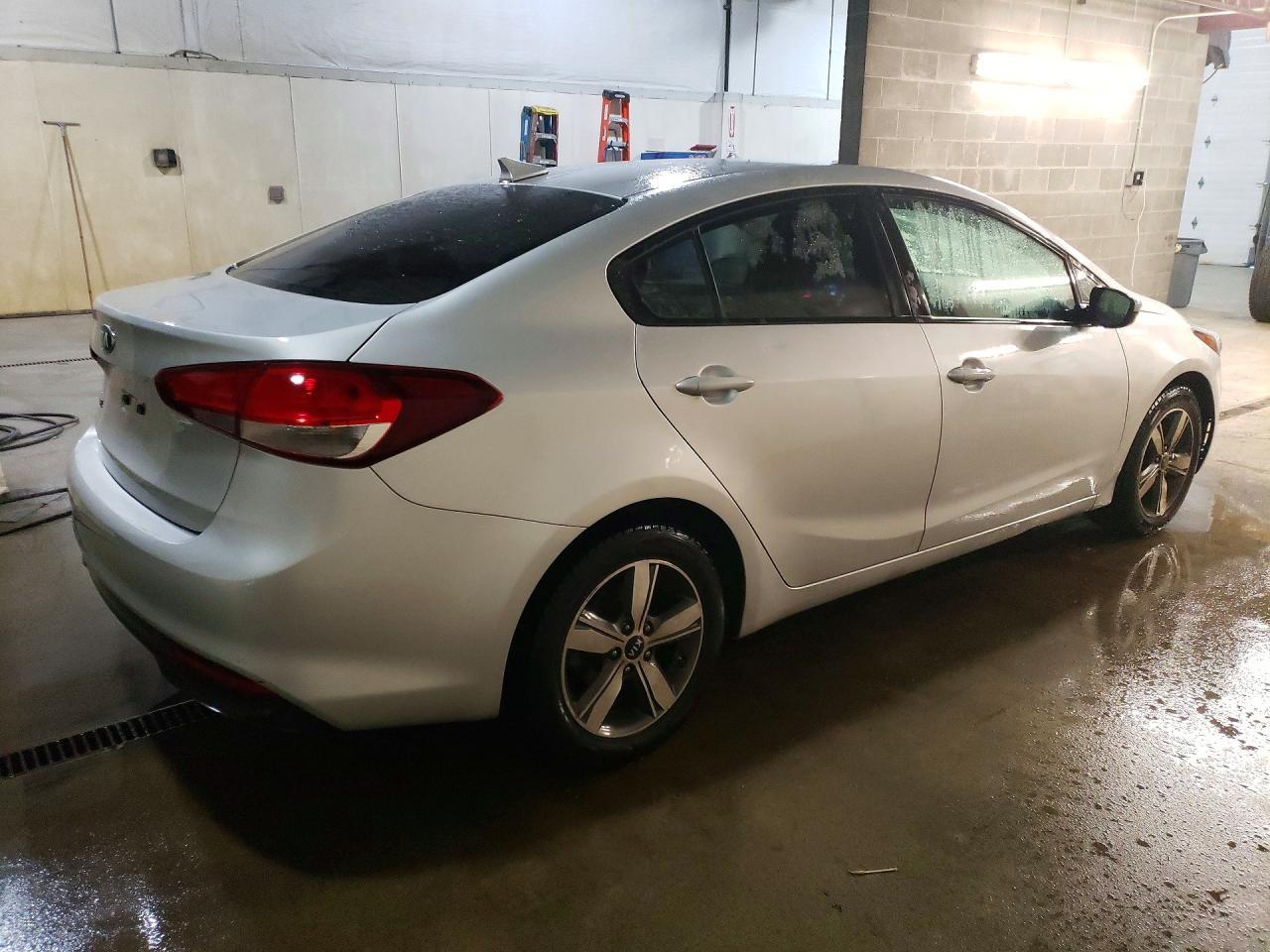 2018 Kia Forte Lx - Image 3