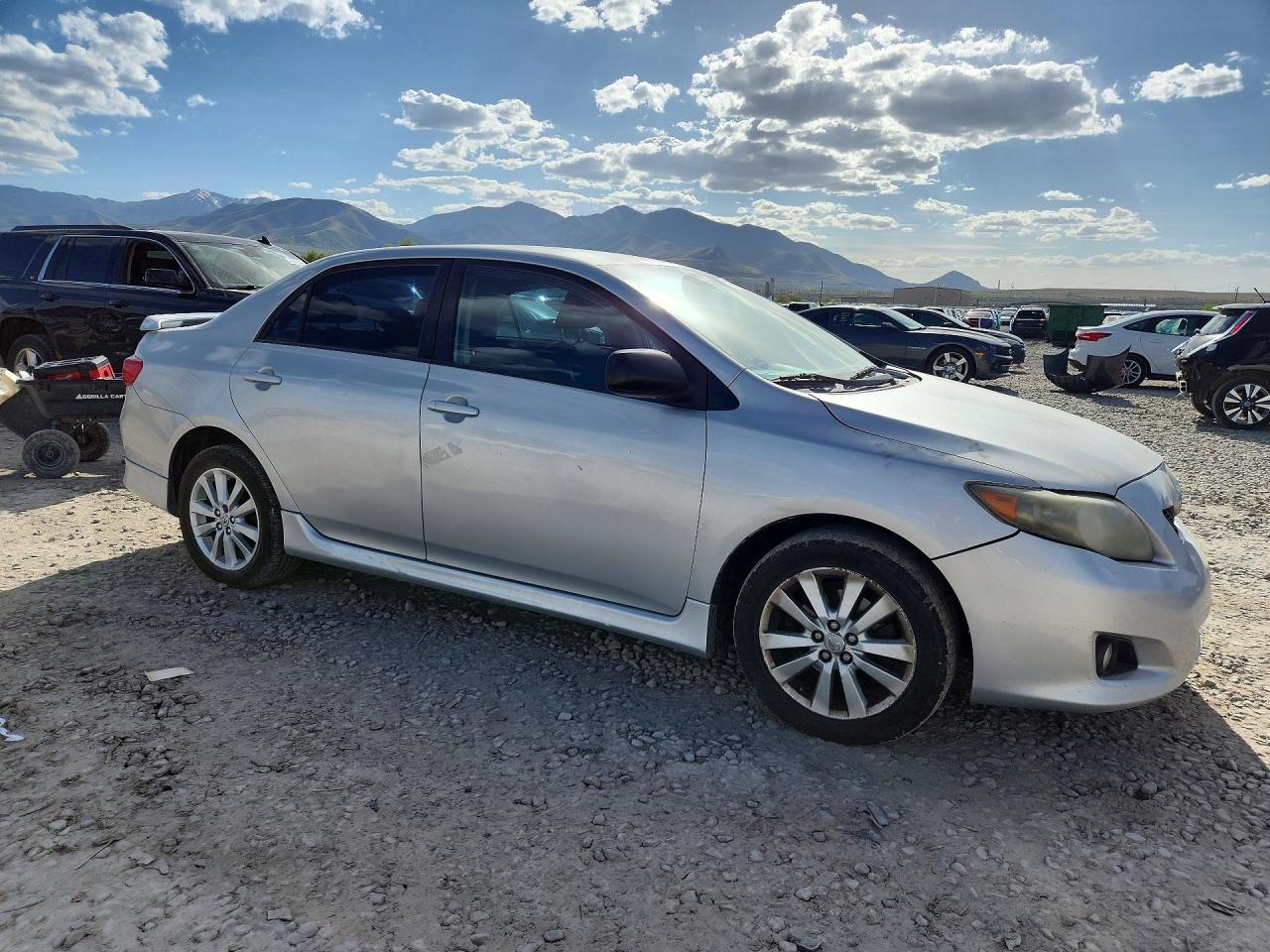 2009 Toyota Corolla S - Image 4