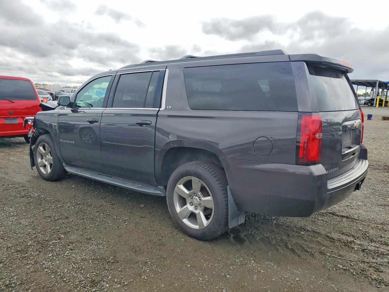 2016 Chevrolet Suburban K1500 Ls - Image 2
